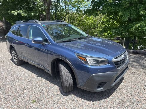 Used 2020 Subaru Outback Premium AWD/4WD image 4