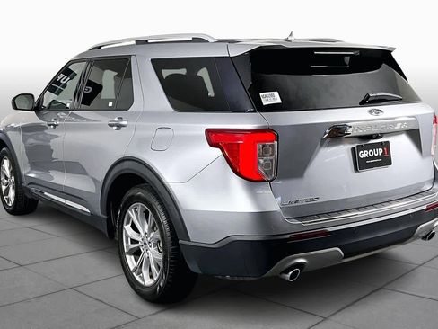 Used 2022 Ford Explorer Limited image 12