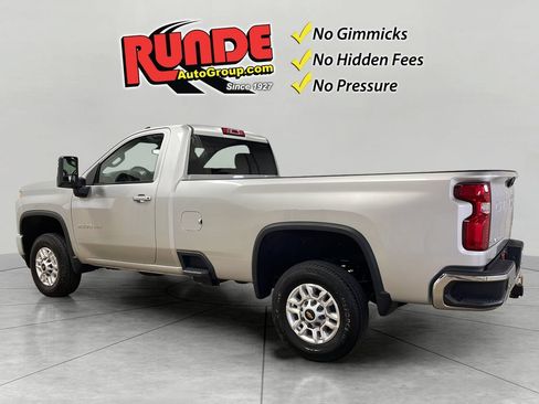 Used 2023 Chevrolet Silverado 2500 LT w/ Convenience Package RWD image 4