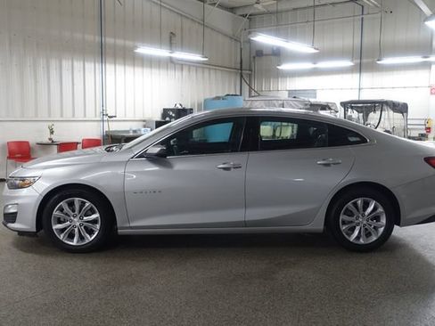 Used 2022 Chevrolet Malibu LT image 4