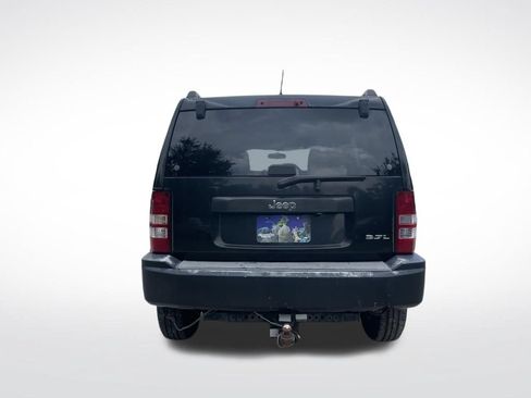 Used 2008 Jeep Liberty Sport w/ Popular Equipment Group RWD image 7