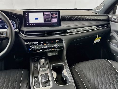Certified 2026 INFINITI QX60 Autograph w/ Dark Cargo Package AWD/4WD image 32
