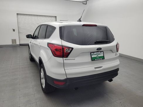 Used 2019 Ford Escape SE FWD image 6
