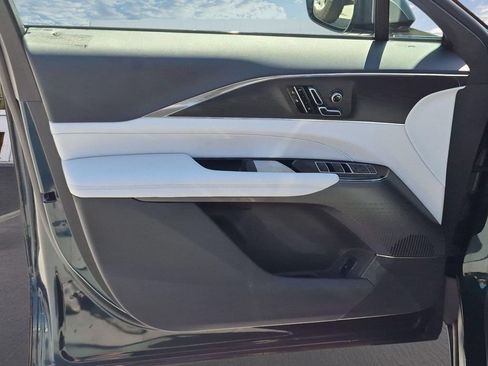 Certified 2024 Cadillac Lyriq Luxury RWD image 22
