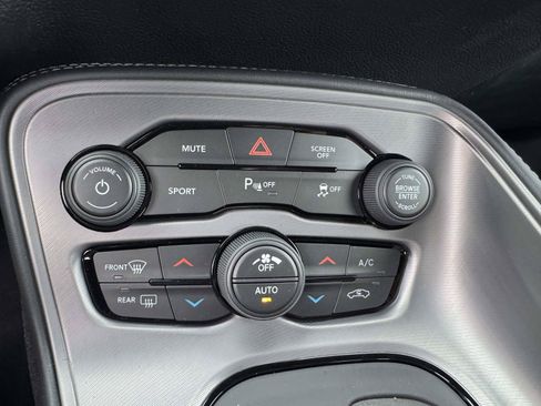Used 2023 Dodge Challenger R/T RWD image 15
