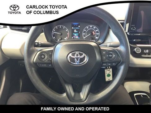Used 2025 Toyota Corolla LE FWD image 23