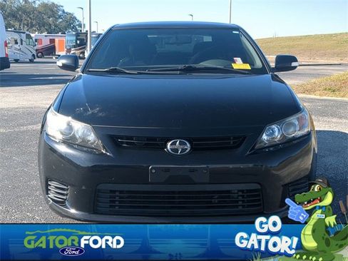 Used 2013 Scion tC image 3