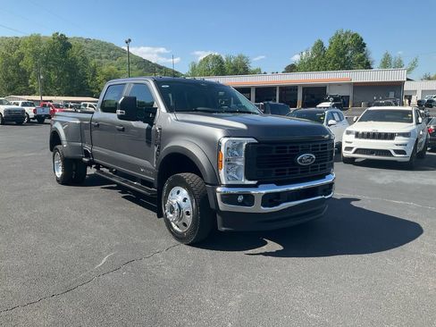 New 2026 Ford F450 XL w/ XL Driver Assist Package AWD/4WD image 3