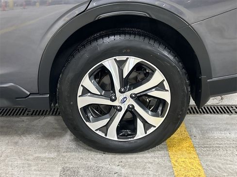 Certified 2022 Subaru Outback Limited XT image 11