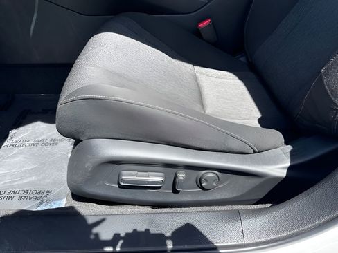 Used 2025 Honda Accord SE image 10