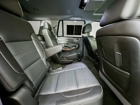 Used 2016 GMC Yukon Denali w/ Open Road Package RWD image 32