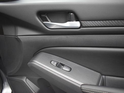 New 2025 Nissan Altima 2.5 SV w/ SV Special Edition Package image 24