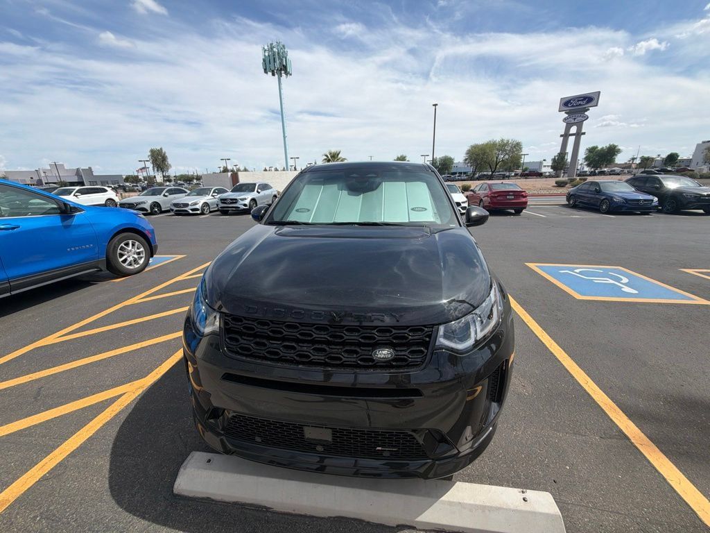 Used 2022 Land Rover Discovery Sport SE R-Dynamic AWD/4WD image 2