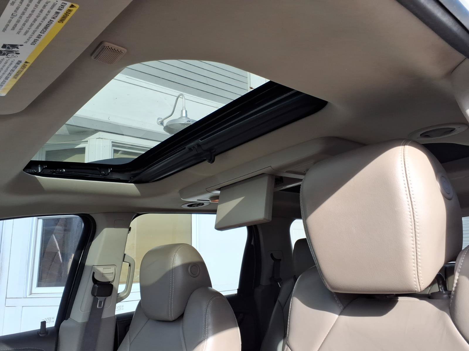 Used 2015 GMC Acadia Denali AWD/4WD image 18
