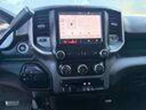 Used 2022 RAM 2500 Big Horn w/ Cold Weather Group AWD/4WD image 16