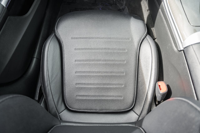 Certified 2023 Mercedes-Benz C 300 4MATIC Sedan image 29