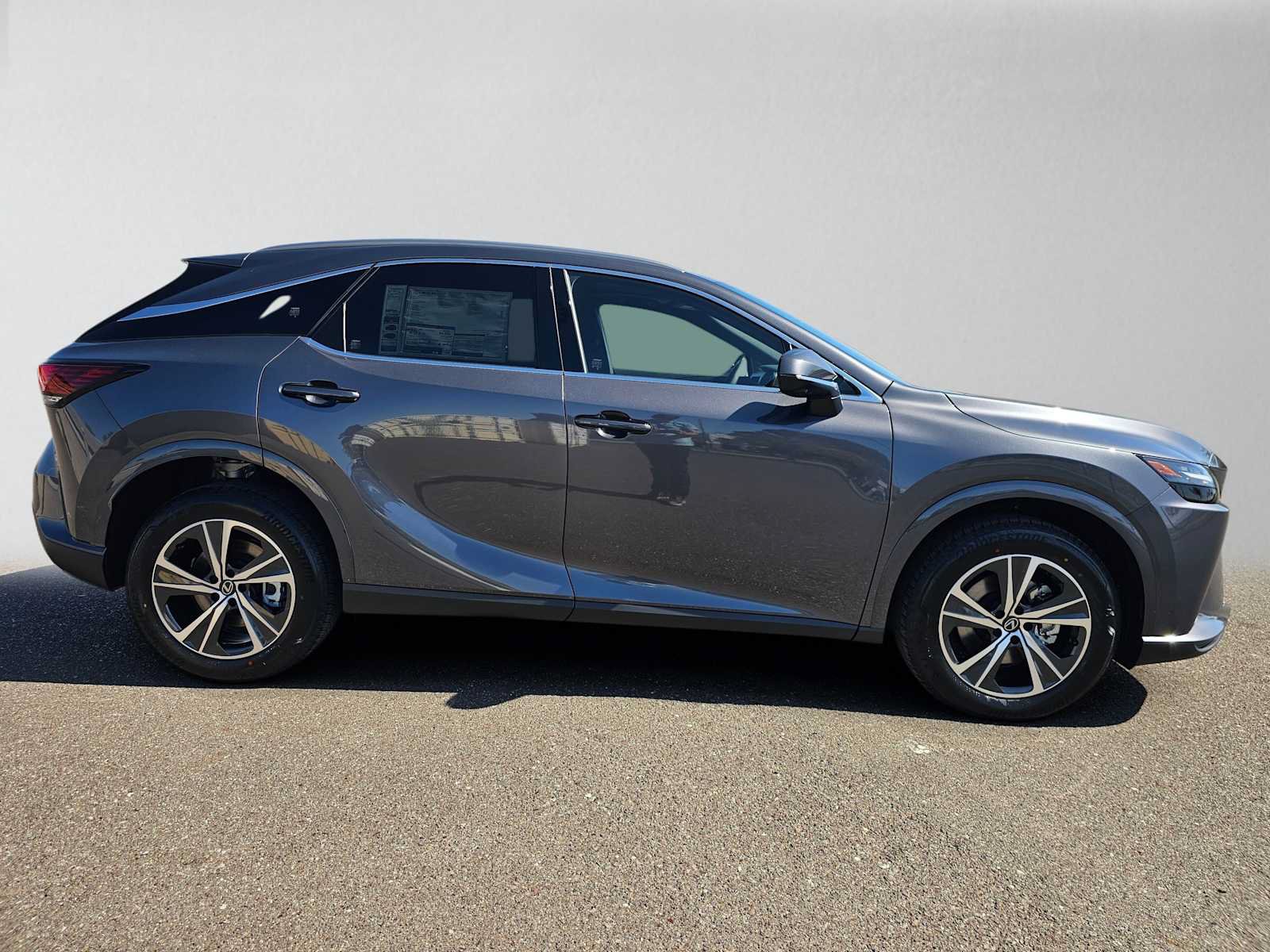 New 2026 Lexus RX 350 Premium FWD image 2