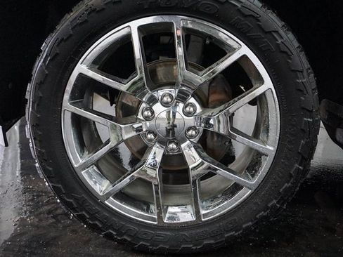 Used 2022 Chevrolet Silverado 1500 LTZ w/ LTZ Premium Package image 5