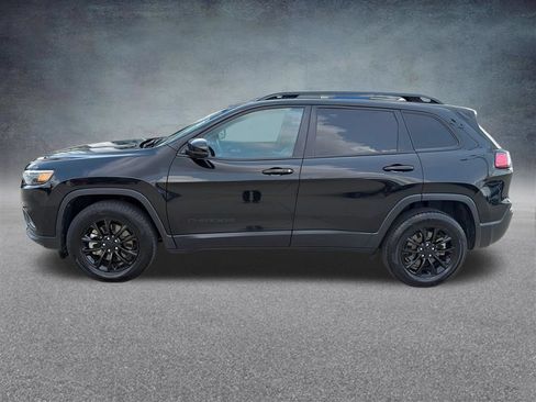 Used 2023 Jeep Cherokee Altitude Lux AWD/4WD image 2