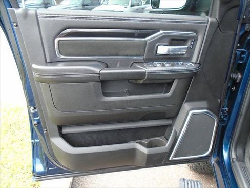 Certified 2022 RAM 2500 Laramie AWD/4WD image 6