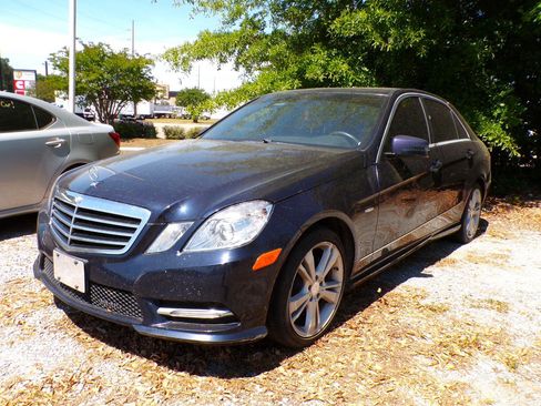 Used 2012 Mercedes-Benz E 350 Sedan image 4