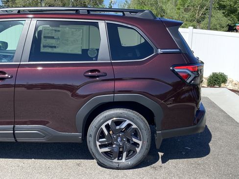 New 2026 Subaru Forester Touring AWD/4WD image 4