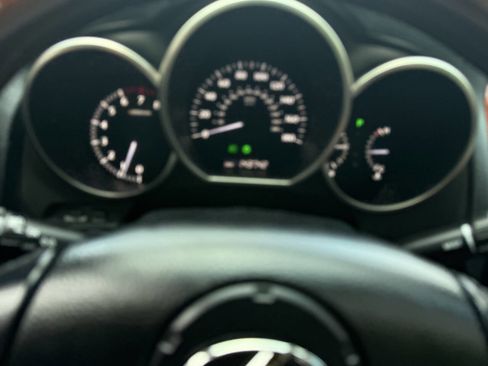 Used 2007 Lexus SC 430 Convertible RWD image 31