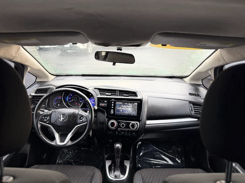 Used 2018 Honda Fit Sport image 18