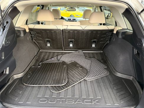 Used 2015 Subaru Outback 2.5i Premium AWD/4WD image 25