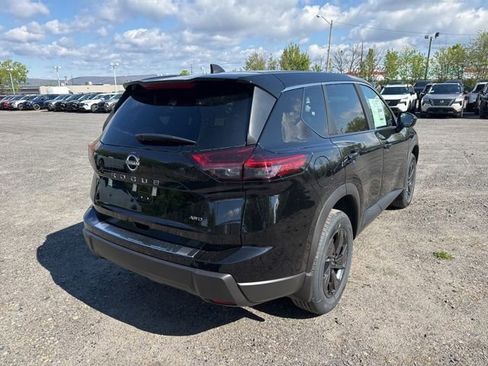 New 2026 Nissan Rogue SV w/ Cold Weather Package AWD/4WD image 5