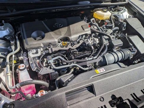 Used 2025 Toyota Camry LE image 35