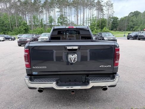 Used 2019 RAM 1500 Laramie AWD/4WD image 6