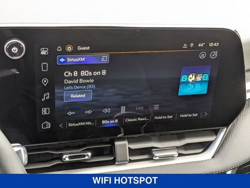 New 2026 Chevrolet Equinox LT w/ LPO, Floor Liner Package image 21