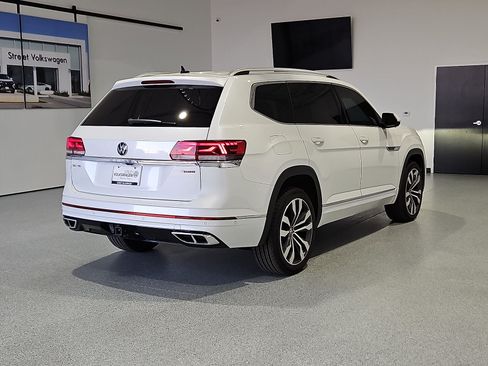 Used 2023 Volkswagen Atlas SEL Premium AWD/4WD image 14