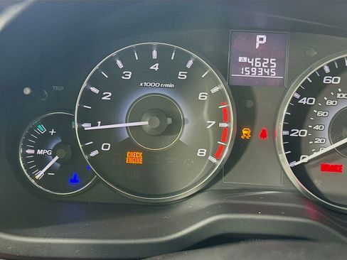 Used 2012 Subaru Outback 2.5i Limited image 14