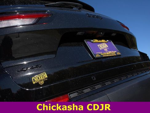 New 2025 Jeep Grand Cherokee L Altitude image 18