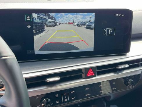 Certified 2026 Kia Sorento LX FWD image 20