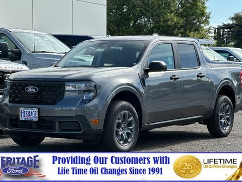 New 2026 Ford Maverick XLT FWD image 8