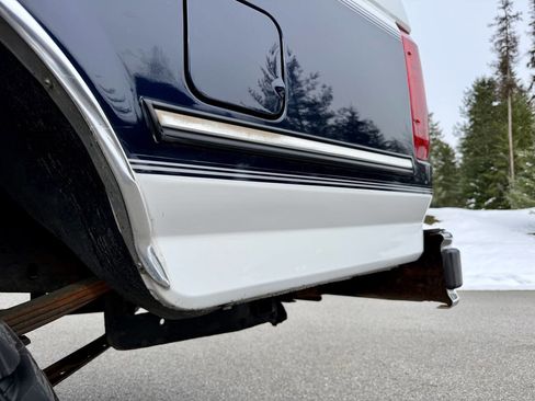 Used 1993 Ford F250 XLT 2dr 4WD Extended Cab LB HD image 81