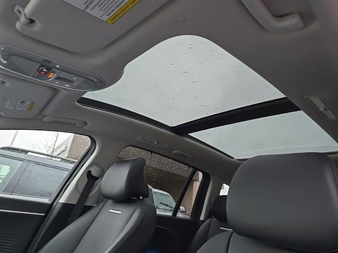 Certified 2026 Hyundai Ioniq 9 Limited image 22