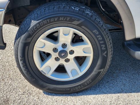 Used 2002 Ford F150 XLT AWD/4WD image 28