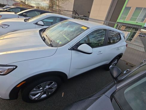 Used 2025 Buick Encore GX Preferred image 4