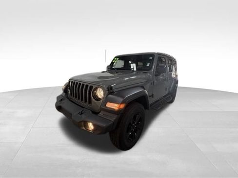 Used 2023 Jeep Wrangler Unlimited Sport AWD/4WD image 2