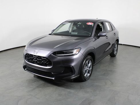 Used 2026 Honda HR-V LX image 2