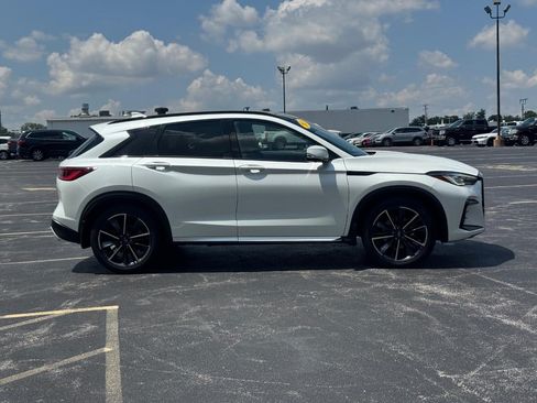 Used 2023 INFINITI QX50 Sport AWD/4WD image 3