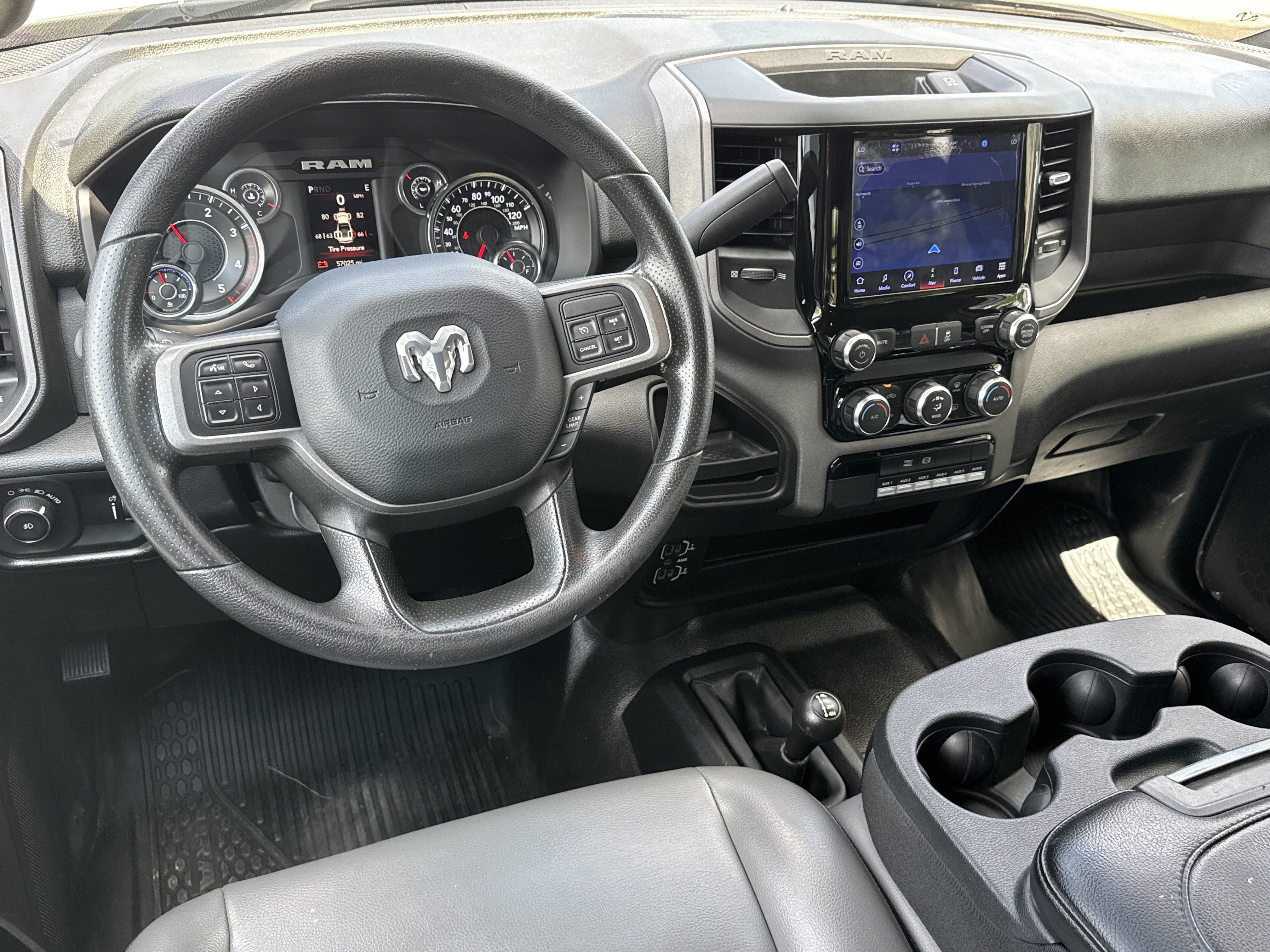 Used 2022 RAM 4500 Tradesman w/ Chrome Appearance Group AWD/4WD image 20