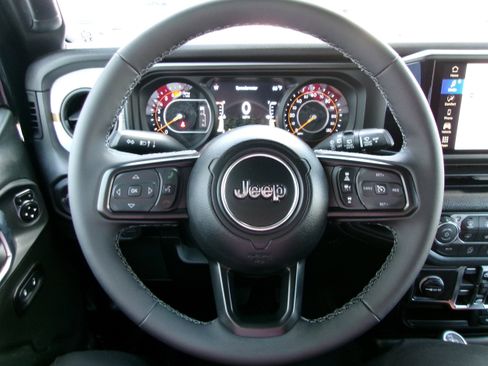 New 2026 Jeep Wrangler Unlimited Sport image 9