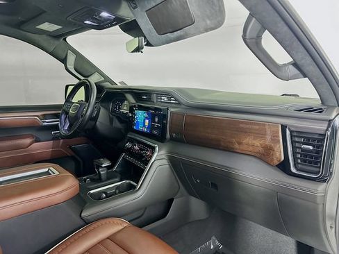 Used 2022 GMC Sierra 1500 Denali Ultimate image 28