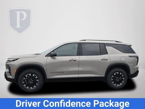 New 2026 Chevrolet Traverse Z71 w/ Enhanced Driving Package AWD/4WD image 11
