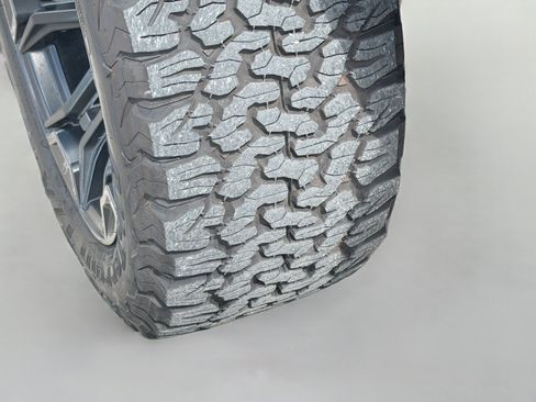 Used 2025 Ford F150 Lariat w/ Equipment Group 501A Mid AWD/4WD image 41